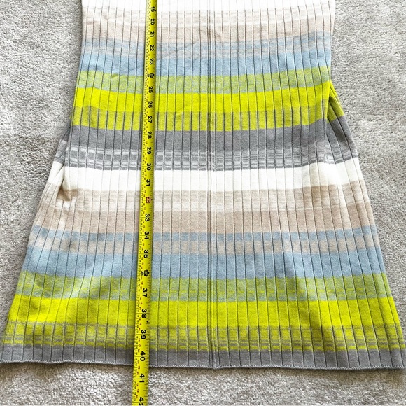 ANTHROPOLOGIE NWT Daily Practice Plunging Sweater Dress Size XL Feminine - Picture 9 of 10